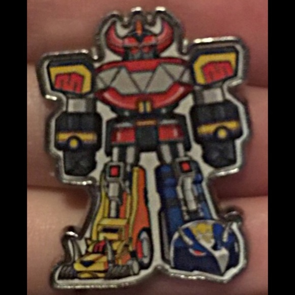 Buttons and Pins! - Picture 5 of 5